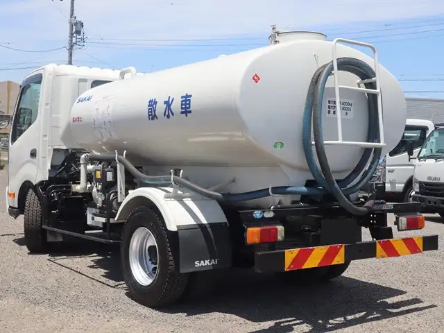 日野 デュトロ 小型 タンク車 散水車 2KG-XZU700Mの中古トラック画像4