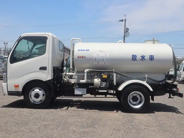日野 デュトロ 小型 タンク車 散水車 2KG-XZU700Mの中古トラック画像5