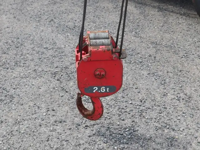 いすゞ エルフ 小型 クレーン付 4段 ラジコンの中古トラック画像12
