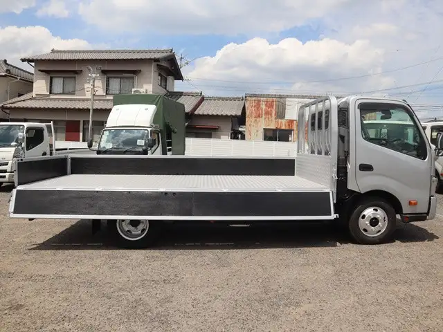 トヨタ トヨエース 小型 平ボディ 床鉄板 2RG-XZC710の中古トラック画像8