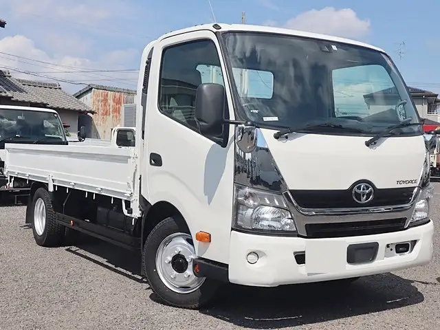 トヨタ トヨエース 小型 平ボディ TKG-XZU710 H31/R1の中古トラック画像2