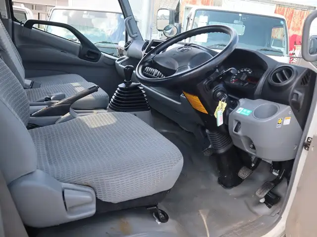 トヨタ トヨエース 小型 平ボディ TKG-XZU710 H31/R1の中古トラック画像11