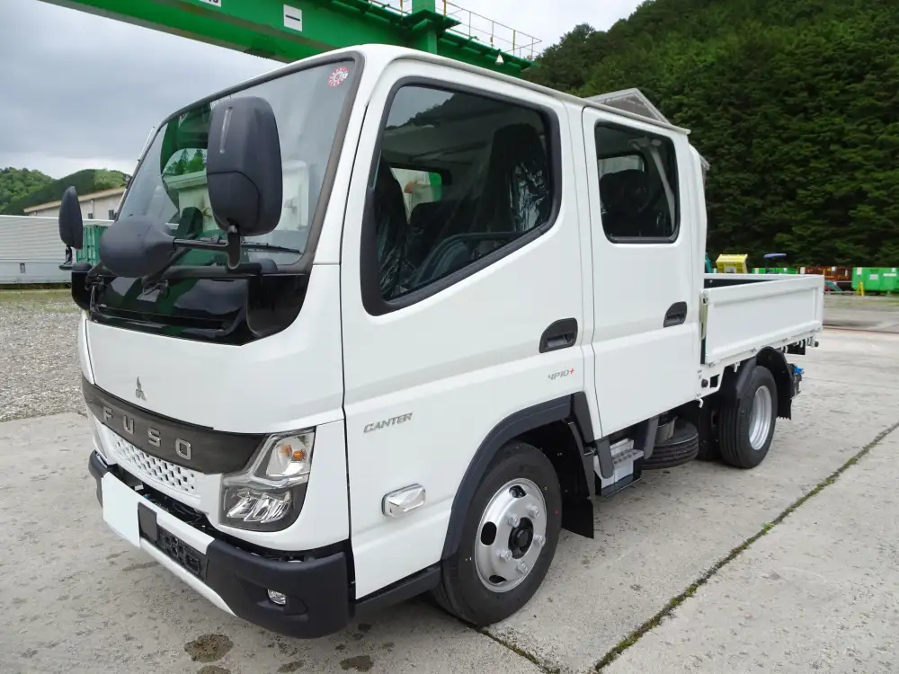 三菱 キャンター 小型 平ボディ Wキャブ 2RG-FBA20 の中古トラック【車両No.165681】