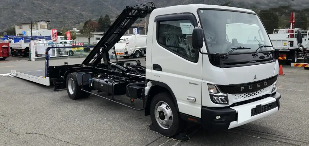 三菱 キャンター 小型 車両重機運搬 ラジコン ウインチの中古トラック画像1