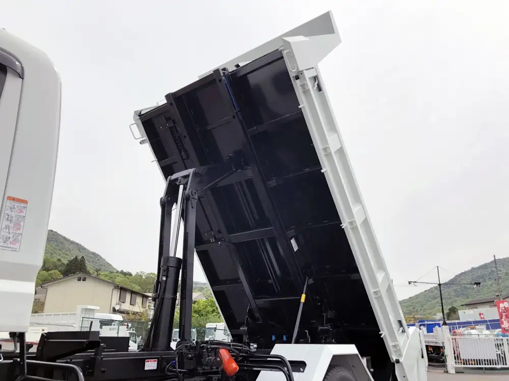 三菱 キャンター 小型 ダンプ ローダー 2PG-FEBM0の中古トラック画像12