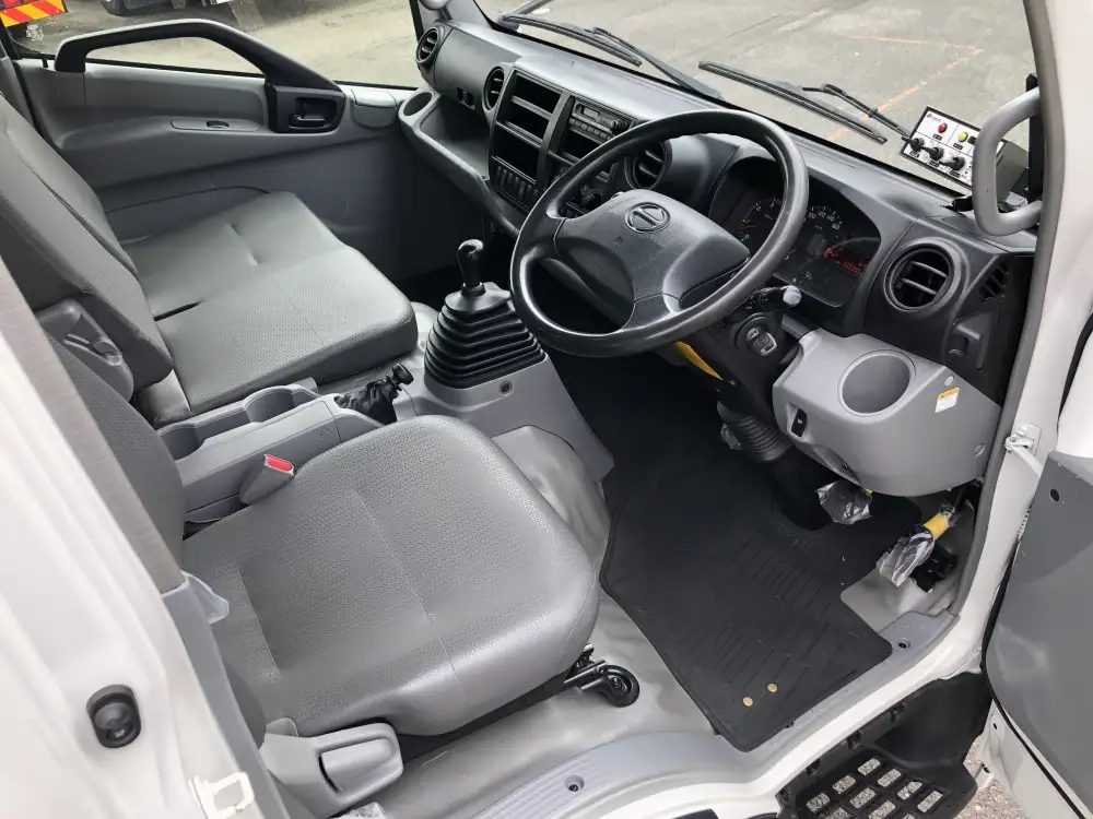 日野 デュトロ 小型 パッカー車 プレス式 TKG-XZU700Mの中古トラック画像12