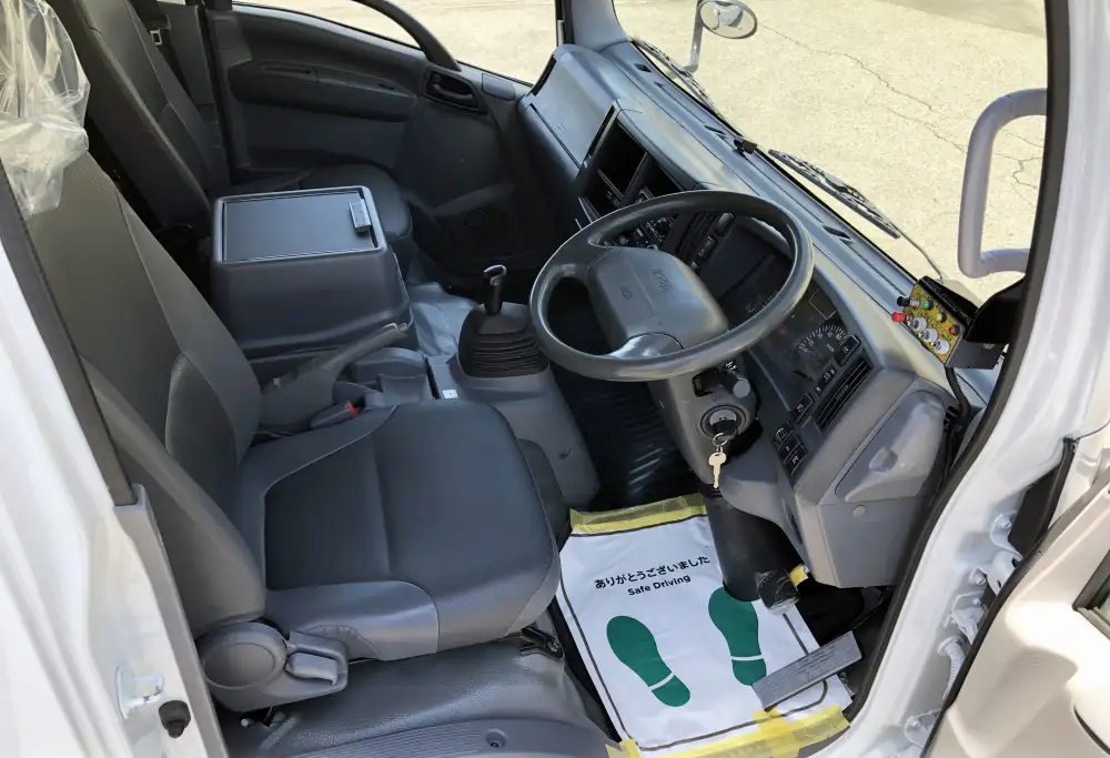 いすゞ エルフ 小型 パッカー車 プレス式 巻き込み式の中古トラック画像11