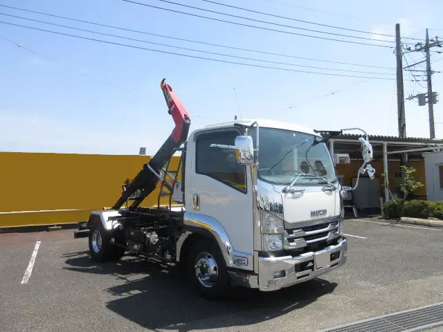 いすゞ フォワード 中型/増トン アームロール ツインホイスト 2RG-FRR90S2の中古トラック画像2
