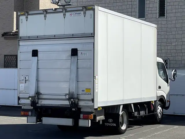 トヨタ トヨエース 小型 アルミバン パワーゲート BDG-XZU404の中古トラック画像3
