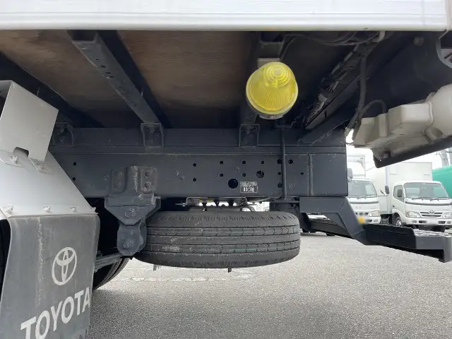 トヨタ トヨエース 小型 アルミバン サイドドア TPG-XZC605の中古トラック画像像17