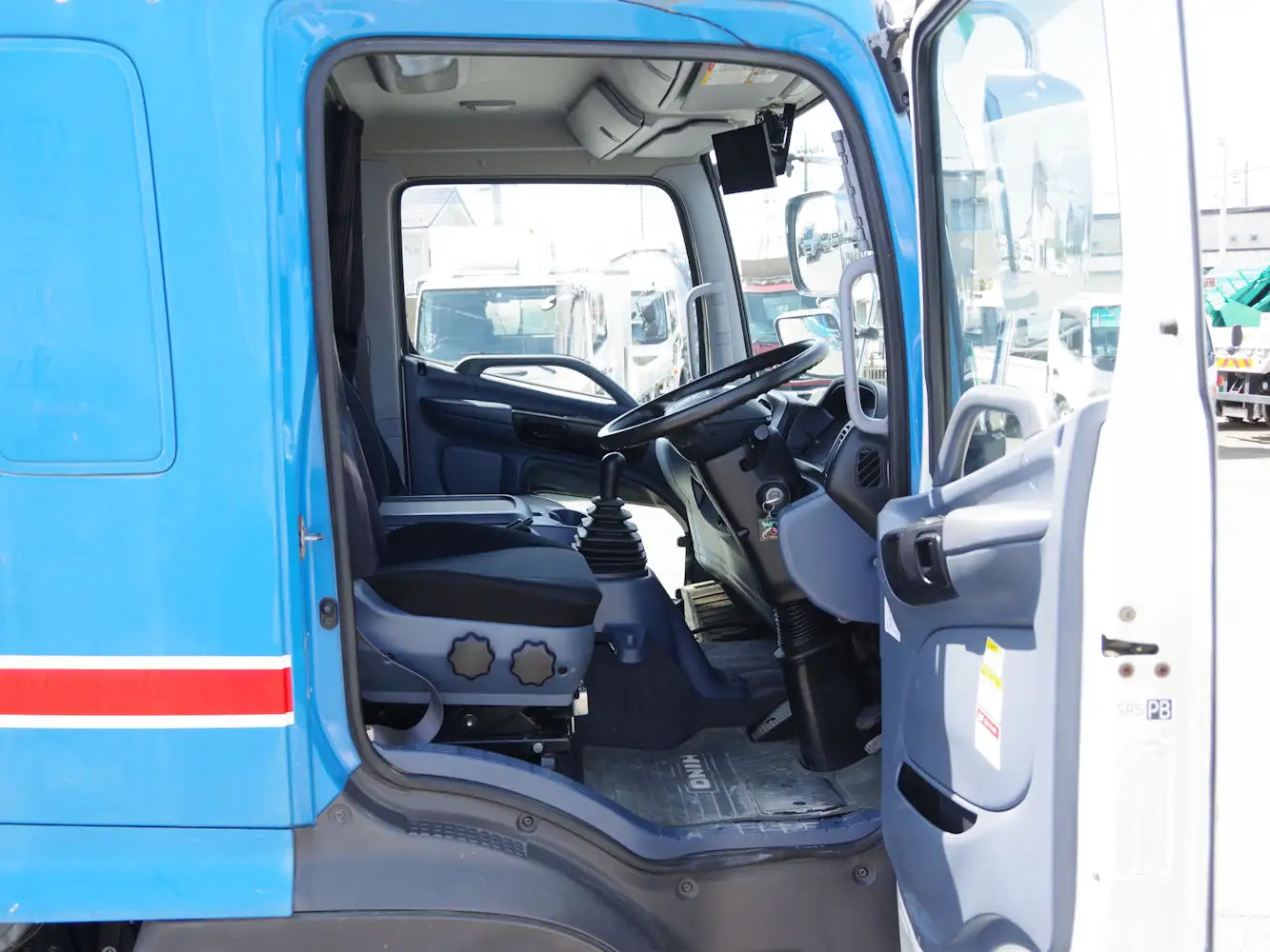 日野 レンジャー 中型/増トン 車両重機運搬 ウインチ ベッドの中古トラック画像13