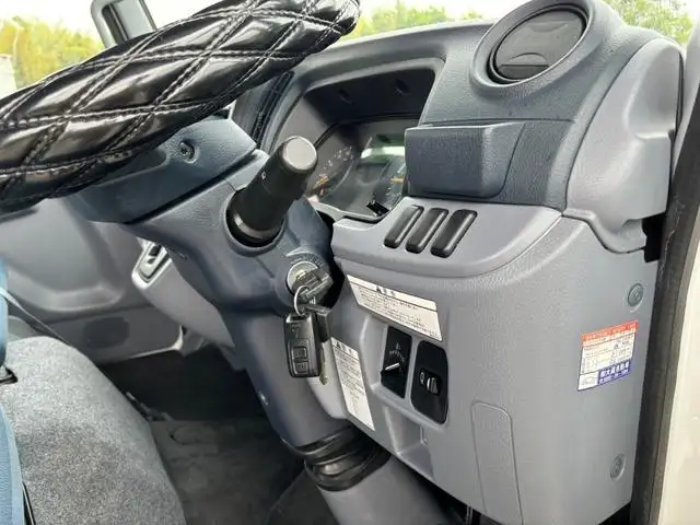 三菱 キャンター 小型 平ボディ  H25の中古トラック画像11