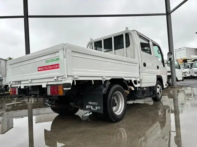 いすゞ エルフ 小型 平ボディ Wキャブ の中古トラック画像2