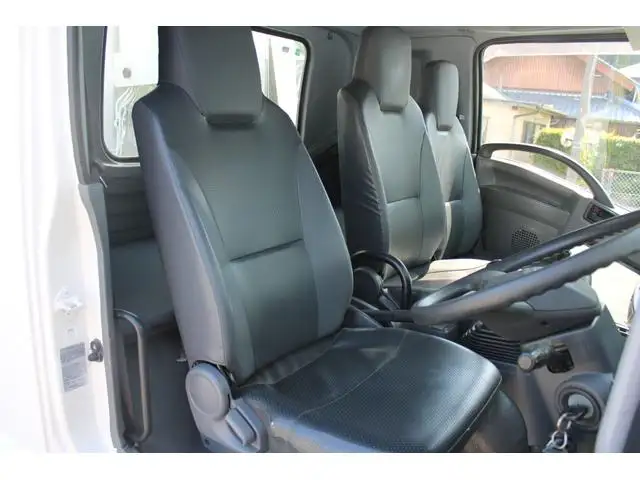 いすゞ フォワード 中型/増トン パッカー車 プレス式 ベッドの中古トラック画像9
