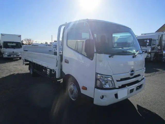日野 デュトロ 小型 平ボディ パワーゲート 2PG-XZU720Mの中古トラック画像2