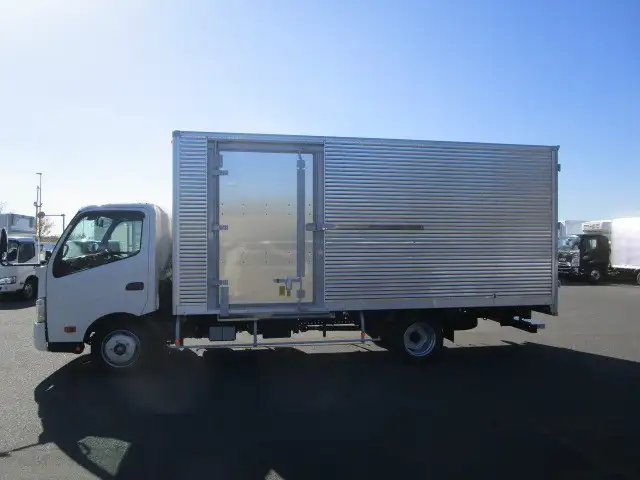 日野 デュトロ 小型 アルミバン サイドドア 2RG-XZU720Mの中古トラック画像6