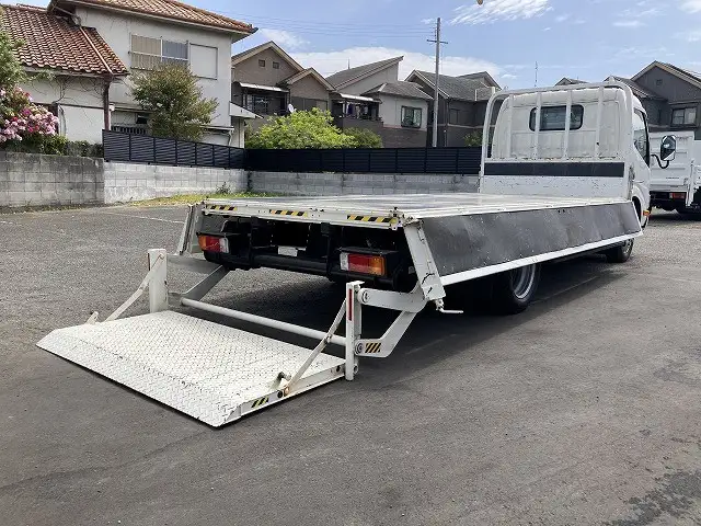 トヨタ ダイナ 小型 平ボディ パワーゲート 床鉄板の中古トラック画像4