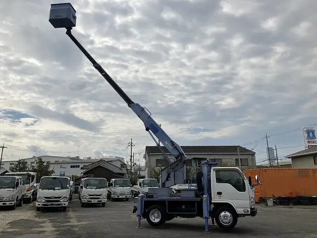 いすゞ エルフ 小型 高所・建柱車 高所作業車 電工仕様の中古トラック画像4
