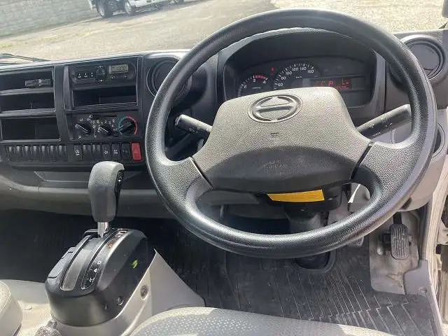 日野 デュトロ 小型 平ボディ TPG-XZU712M H30の中古トラック画像8