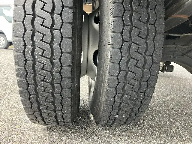 いすゞ エルフ 小型 平ボディ TPG-NPR85AR H29の中古トラック画像19