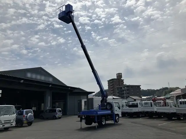 いすゞ エルフ 小型 高所・建柱車 高所作業車 BDG-NKR85Nの中古トラック画像4