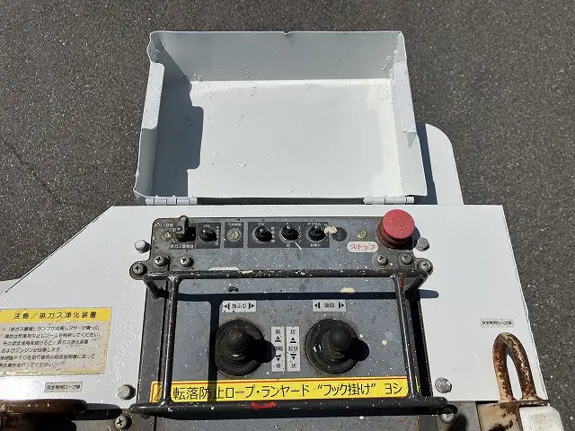 いすゞ エルフ 小型 高所・建柱車 高所作業車 BDG-NKR85Nの中古トラック画像5