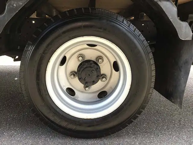 いすゞ エルフ 小型 平ボディ ワイドロング TKG-NNR85AR の中古