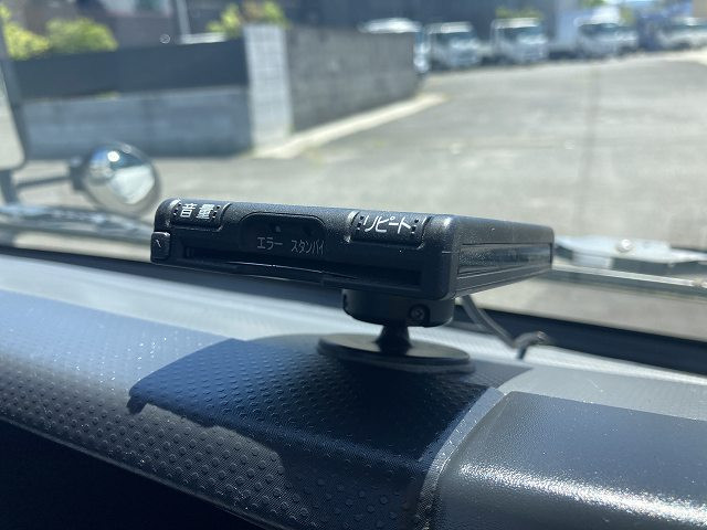 いすゞ エルフ 小型 平ボディ TRG-NJR85A H28の中古トラック画像11
