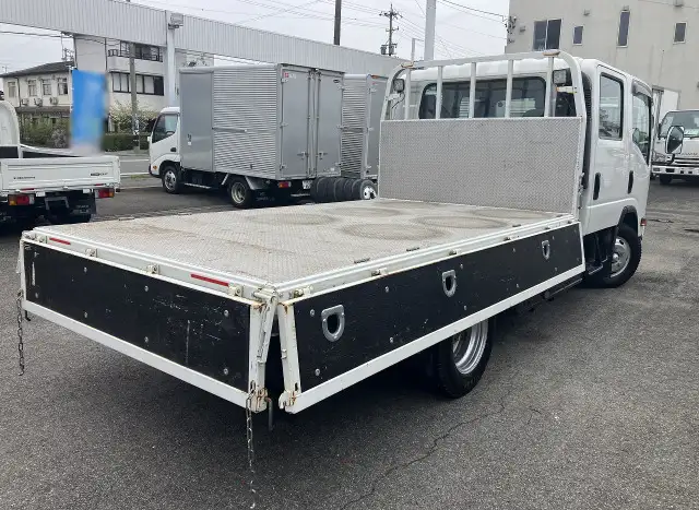 いすゞ エルフ 小型 平ボディ Wキャブ 床鉄板の中古トラック画像4