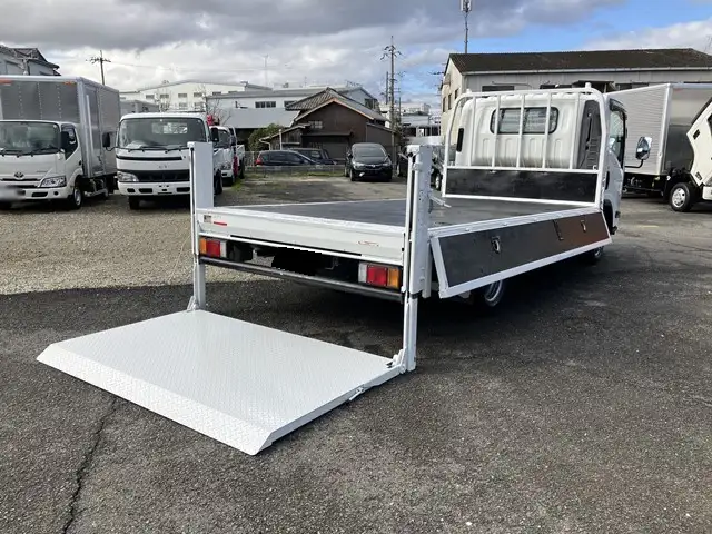 いすゞ エルフ 小型 平ボディ パワーゲート TPG-NNR85ARの中古トラック画像4