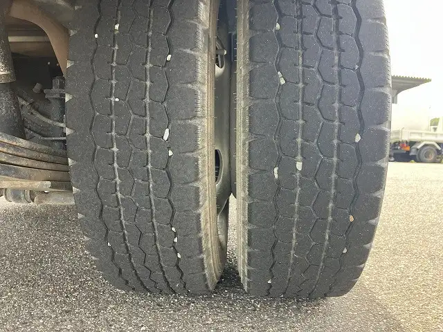 いすゞ エルフ 小型 平ボディ TPG-NJS85A H27の中古トラック画像19