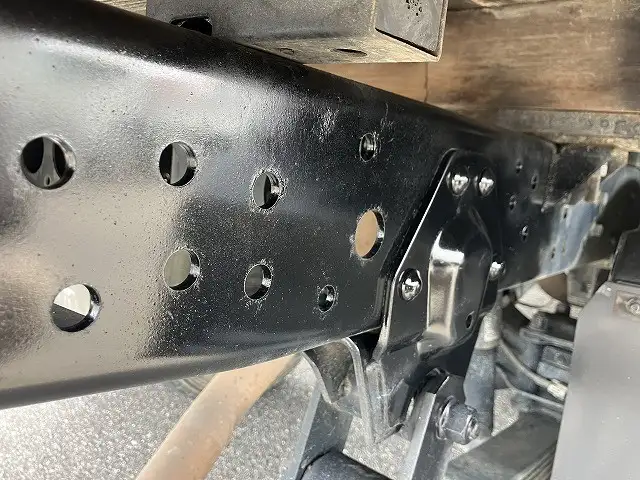 いすゞ エルフ 小型 平ボディ TPG-NJS85A H27の中古トラック画像16