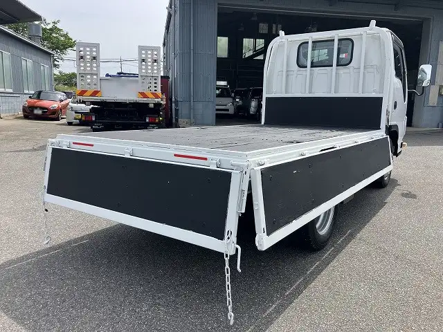 いすゞ エルフ 小型 平ボディ TPG-NJS85A H27の中古トラック画像4