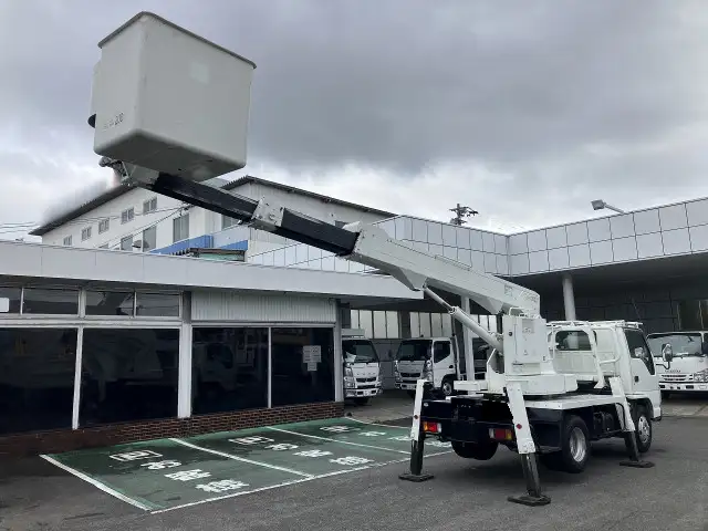 いすゞ エルフ 小型 高所・建柱車 高所作業車 電工仕様の中古トラック画像4