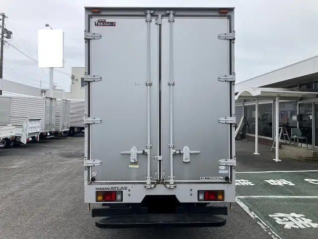 日産 アトラス 小型 アルミバン サイドドア PB-AKR81ANの中古トラック画像3