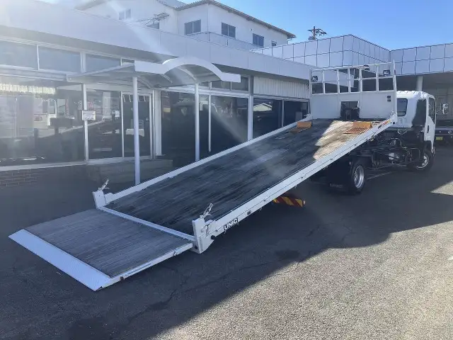 いすゞ フォワード 中型/増トン 車両重機運搬 ラジコン ウインチの中古トラック画像4