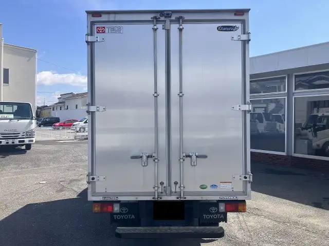 トヨタ トヨエース 小型 アルミバン サイドドア TKG-XZU675の中古トラック画像3