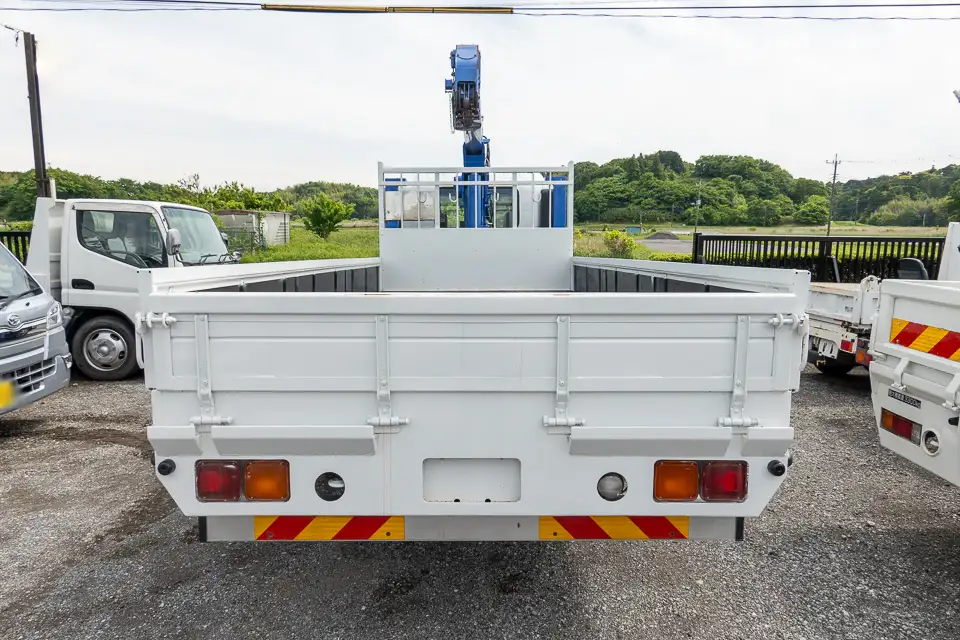 いすゞ フォワード 中型/増トン 車両重機運搬 4段クレーン ラジコンの中古トラック画像3
