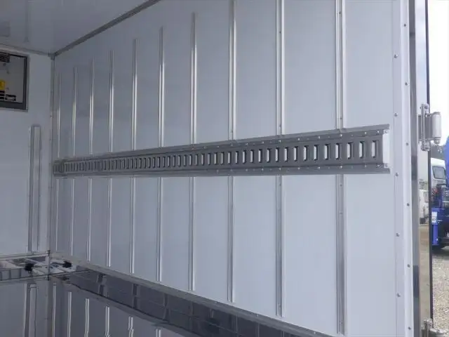いすゞ エルフ 小型 冷凍冷蔵 低温 スタンバイの中古トラック画像9