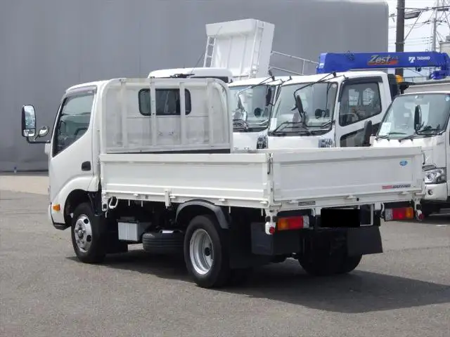 日野 デュトロ 小型 平ボディ 2RG-XZC605M R4の中古トラック画像4