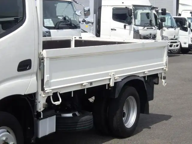 日野 デュトロ 小型 平ボディ 2RG-XZC605M R4の中古トラック画像10
