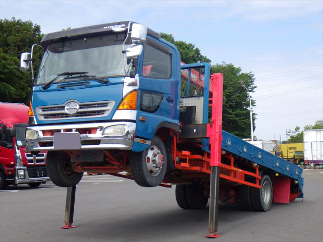 日野 レンジャー 中型/増トン 車両重機運搬 3段クレーン ラジコン｜画像1