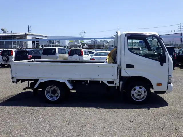 トヨタ ダイナ 小型 平ボディ 幌 QDF-KDY221の中古トラック画像2