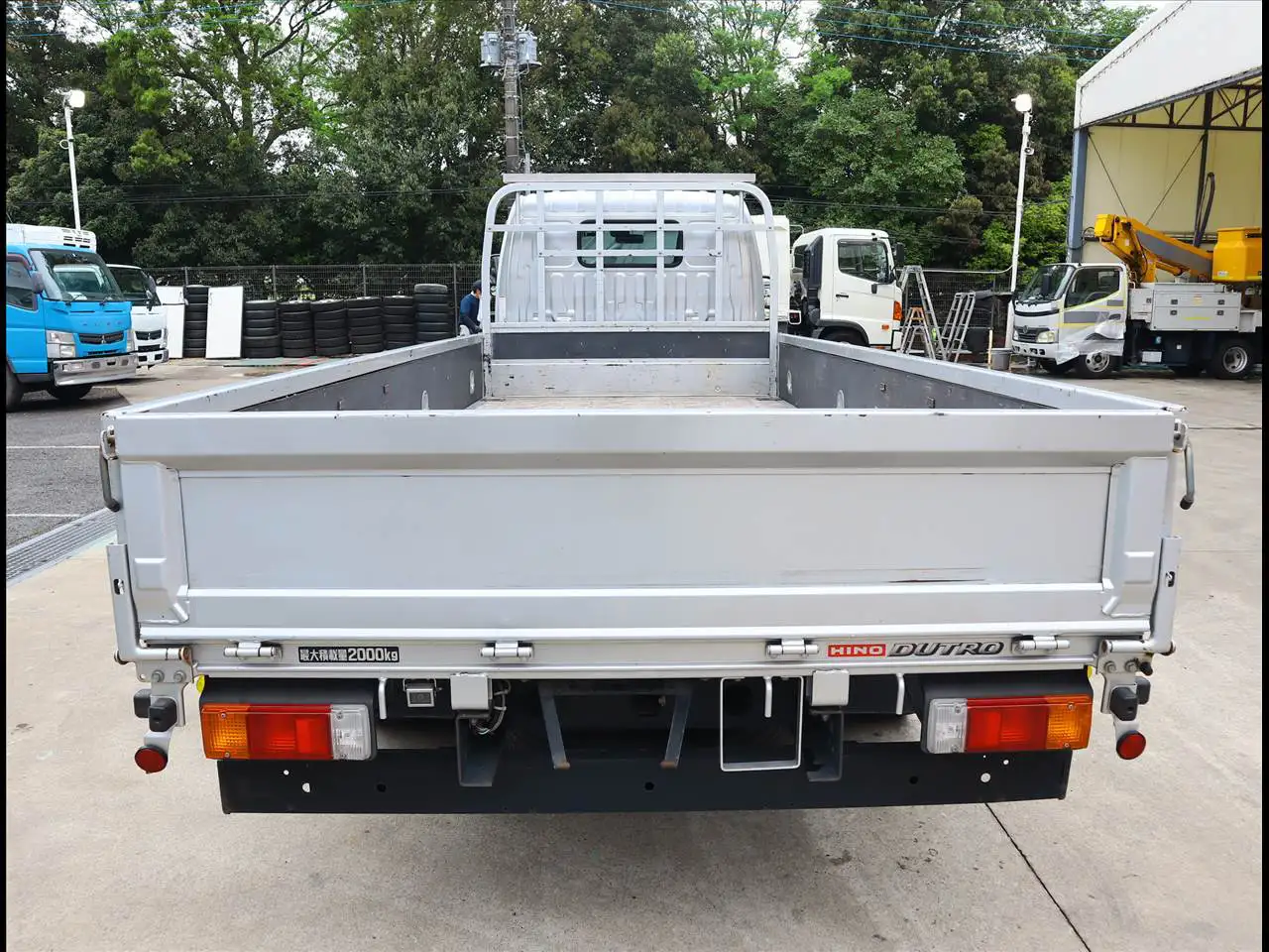 日野 デュトロ 小型 平ボディ TPG-XZU655M H31/R1の中古トラック画像4