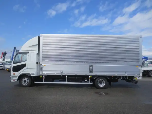 三菱 ファイター 中型/増トン ウイング エアサス ベッドの中古トラック画像6
