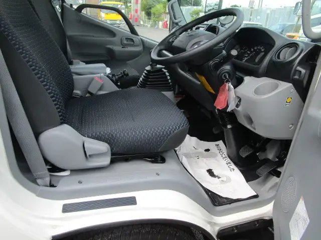 日野 デュトロ 小型 平ボディ 2RG-XZU655M R5の中古トラック画像8