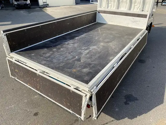 トヨタ ダイナ 小型 平ボディ 3BF-TRY230 R4の中古トラック画像8