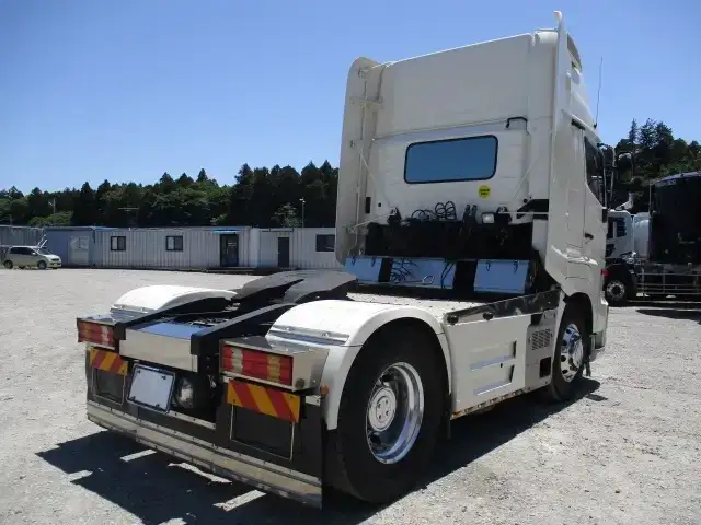 日野 プロフィア 大型 トラクター ハイルーフ 1デフの中古トラック画像2