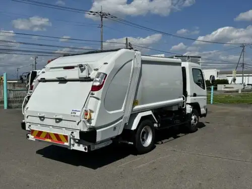 三菱 キャンター 小型 パッカー車 プレス式 2PG-FEB90の中古トラック画像3