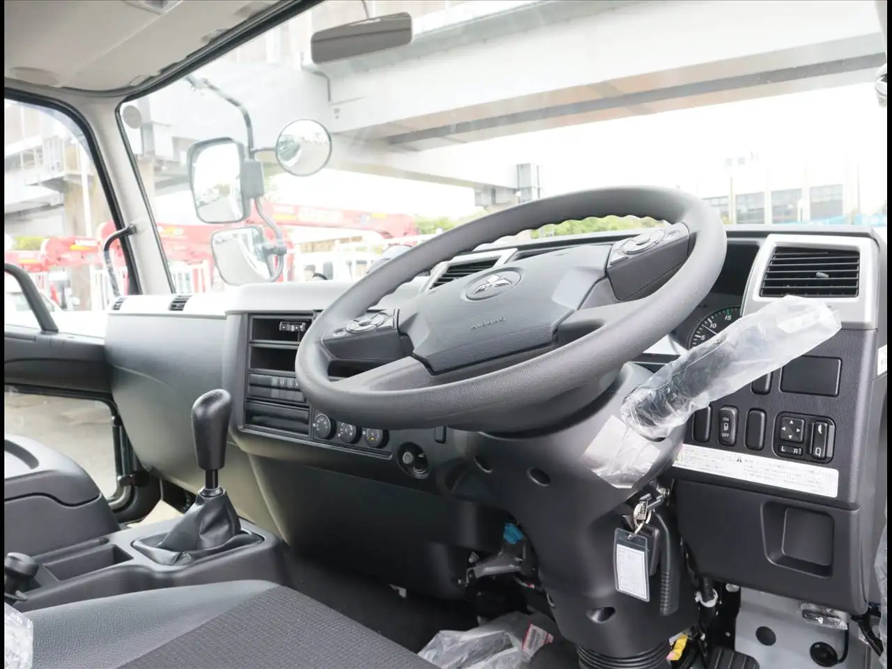 三菱 ファイター 中型/増トン 平ボディ ベッド 2KG-FK62Fの中古トラック画像11